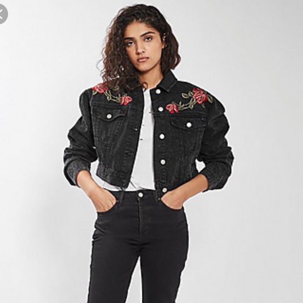 TOPSHOP CROPPED DENIM JACKET